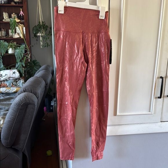 Lululemon special edition Shiny Pink Leggings - Picture 1 of 6